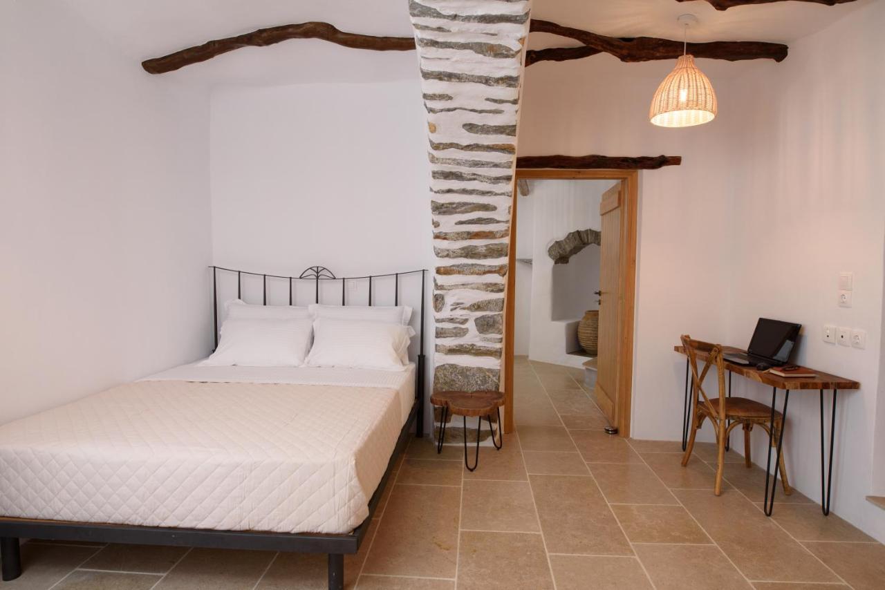 Holiday home Irida House *